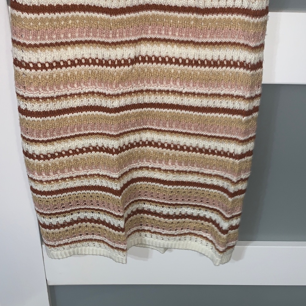 Olive & Oak Beige Striped Midi Dress - Picture 2 of 9